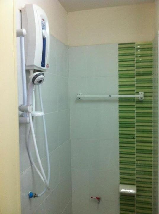 Gongaew Mansion Hotel Ubon Ratchathani Room photo