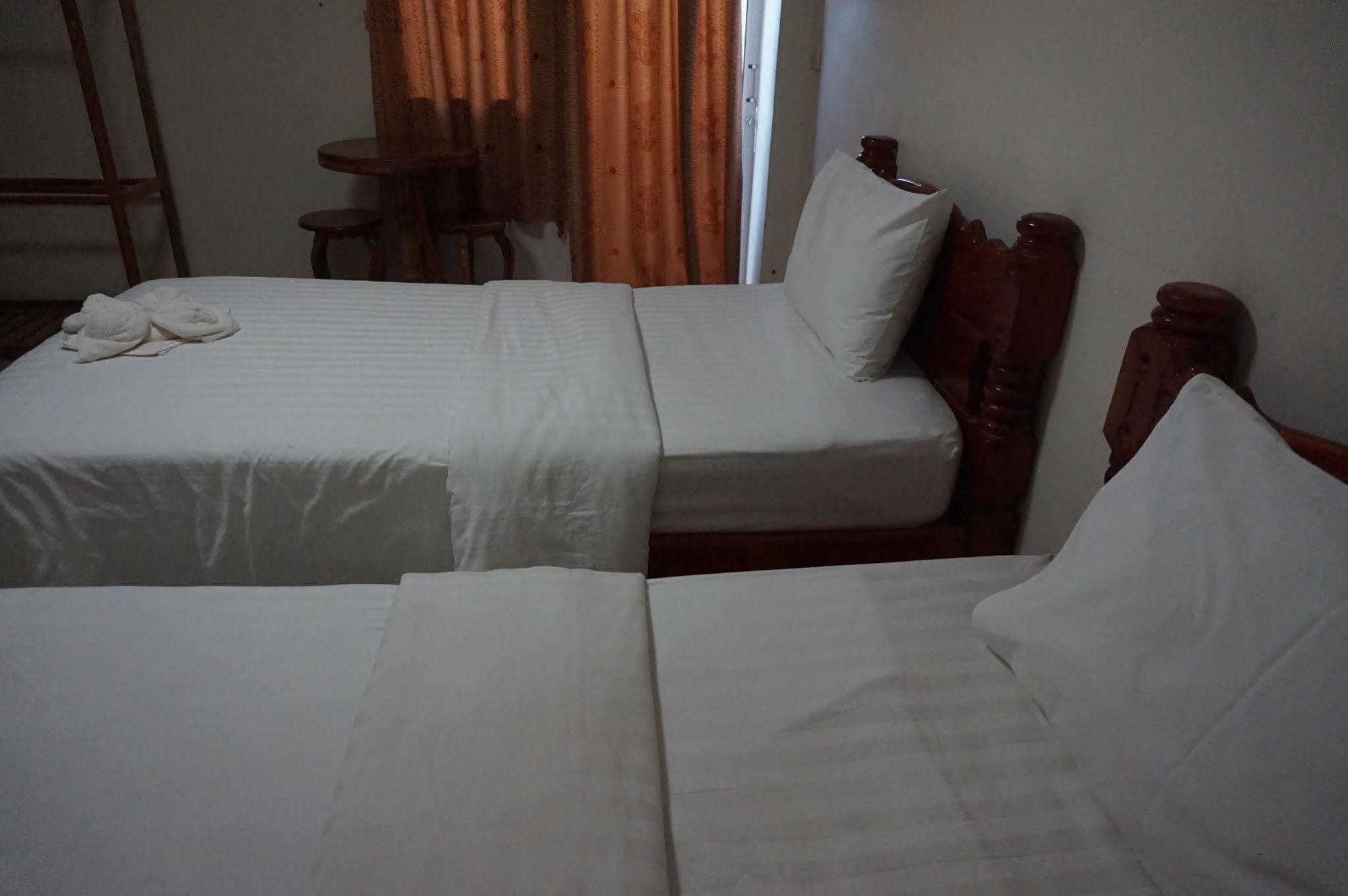 Gongaew Mansion Hotel Ubon Ratchathani Exterior photo
